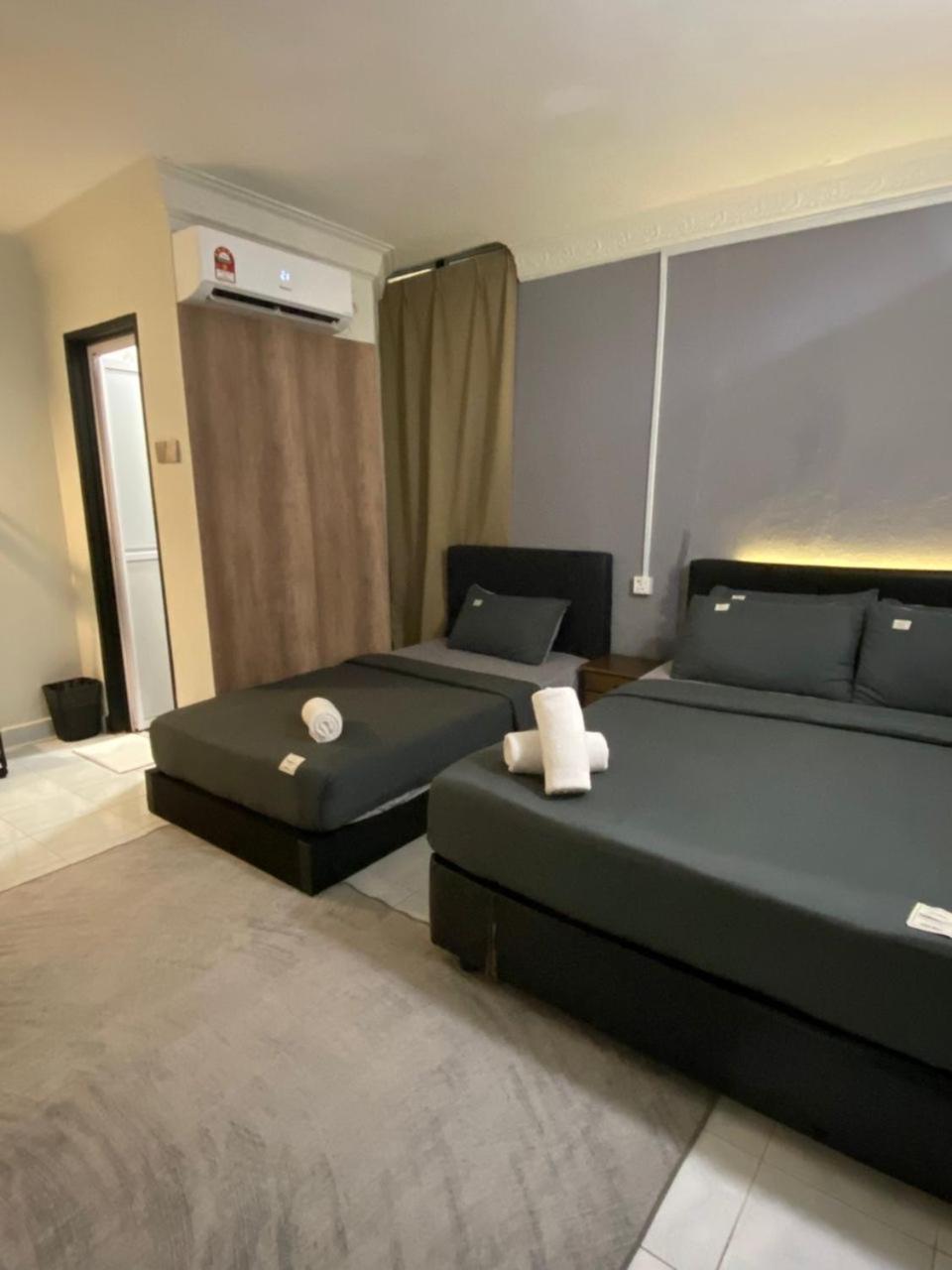 Andiana & - Centre Hotel