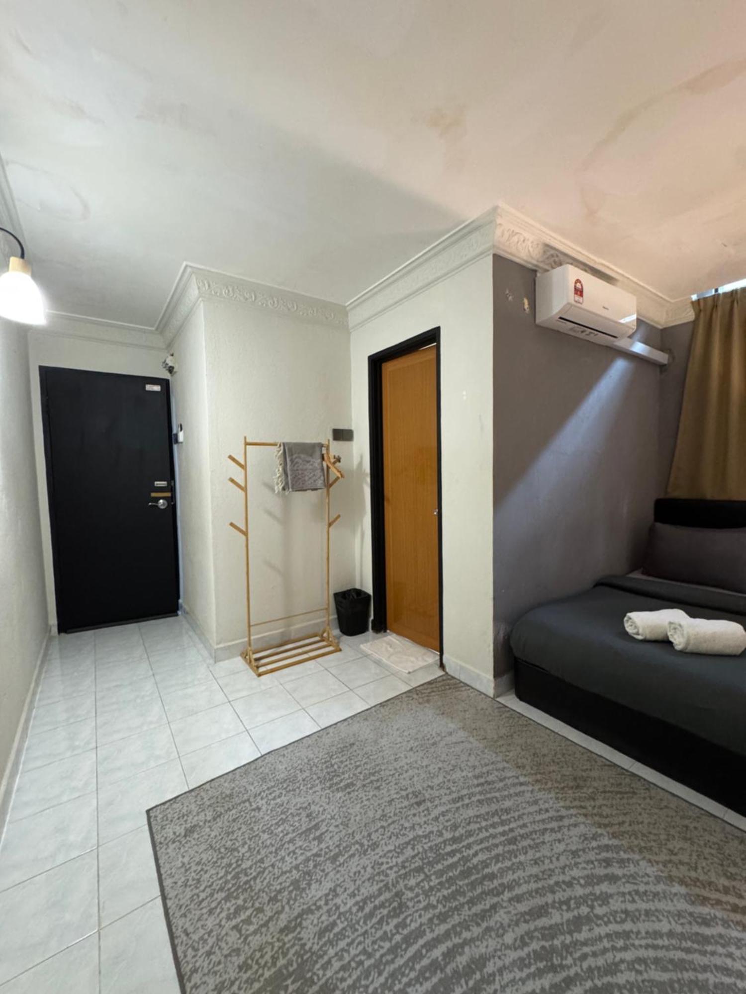 Andiana & - Centre Hotel 2*